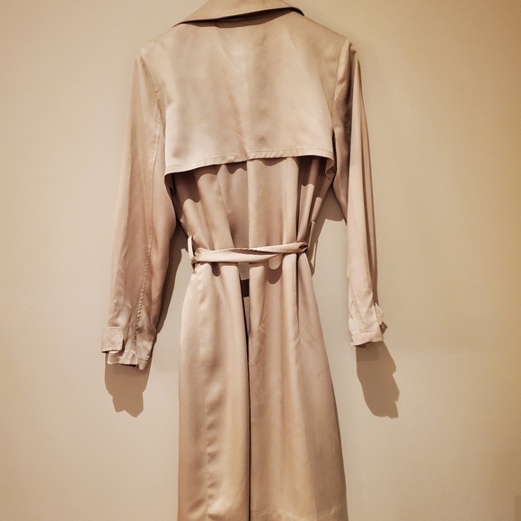 Bebe cream trench coat - Picture 2 of 3